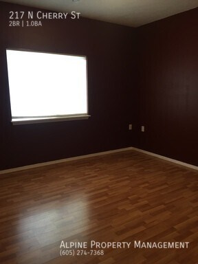 Building Photo - 2 Bedroom Twinhome For Rent in Lennox, SD!!