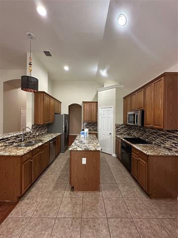 Building Photo - 3417 Leanne Dr