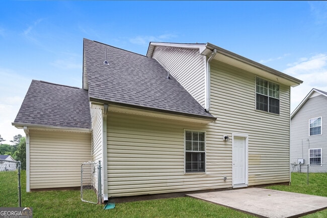 Building Photo - 5485 Denny Dr