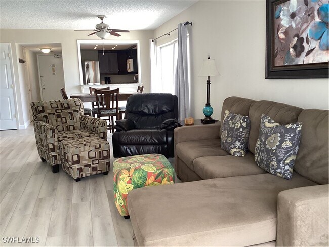 Building Photo - 6900 Estero Blvd