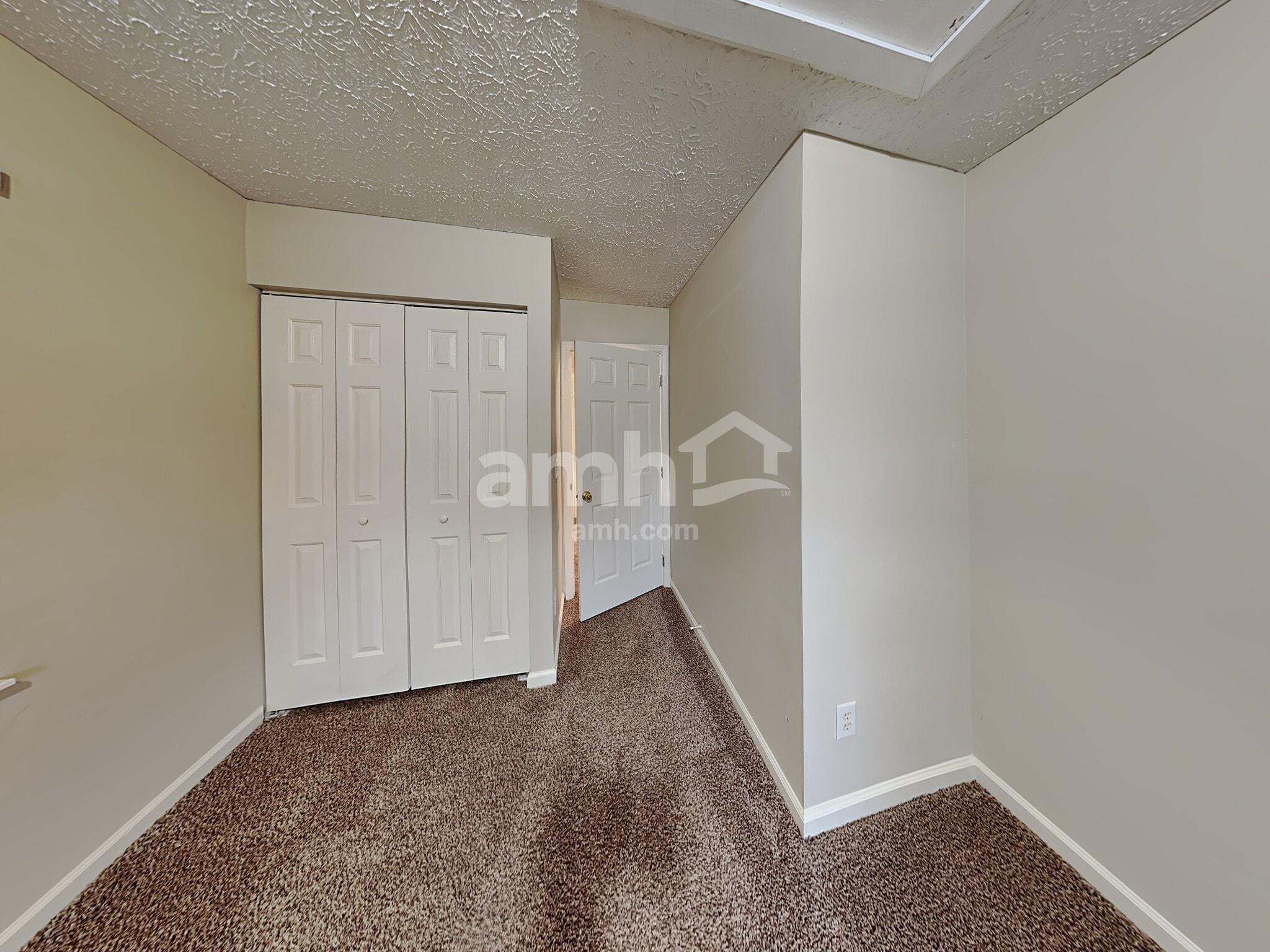 Building Photo - 6907 Havenwood Dr