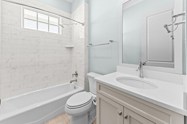 Building Photo - 465 Karcher Ave