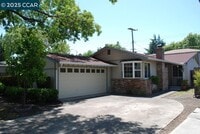 Building Photo - 2118 San Rafael Ave