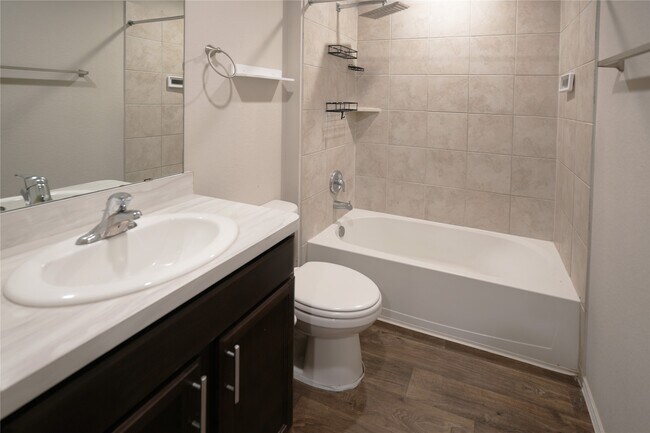 Building Photo - 5630 Havenwood Creek Ct