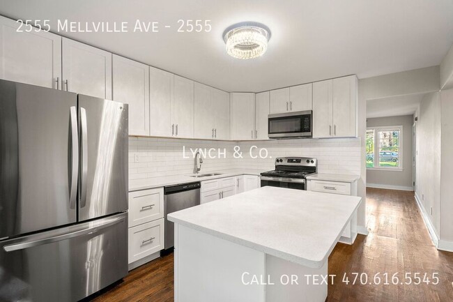 Building Photo - 2555 Mellville Ave