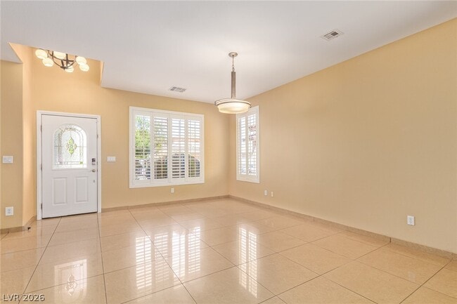 Building Photo - 1477 Rancho Ridge Dr