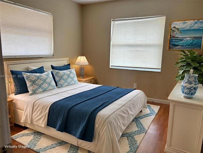 Building Photo - 6541 SW 41st Ct