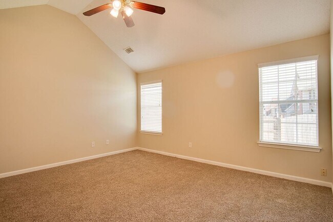 Building Photo - Great Jonesboro Living, 4 Bedroom, 3 Bath