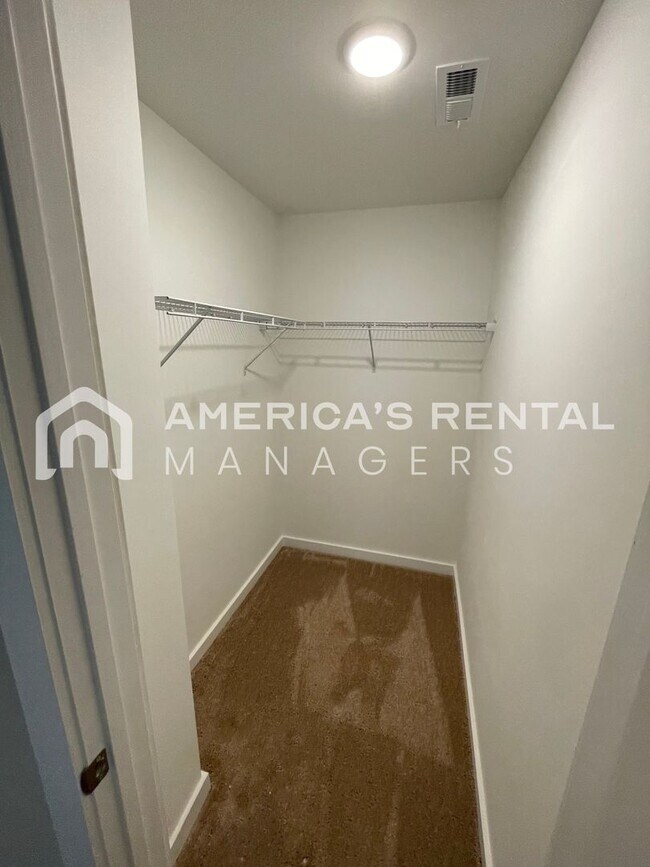 Building Photo - Home for Rent in Cullman, AL!! Available to View Now!!! SIGN A 13 MONTH LEASE BY 01/15/26 TO RECE...