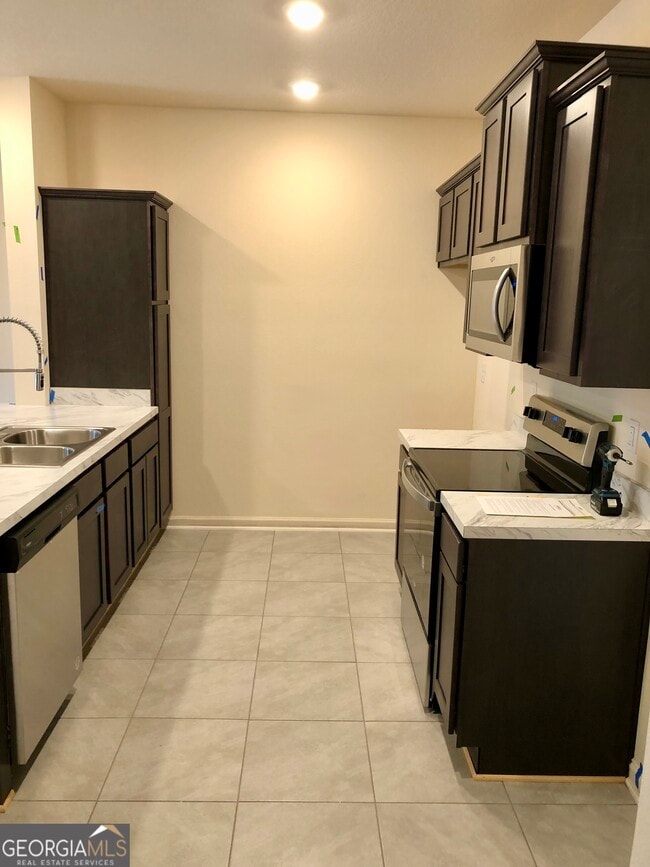 Building Photo - 86424 Shortline Cir