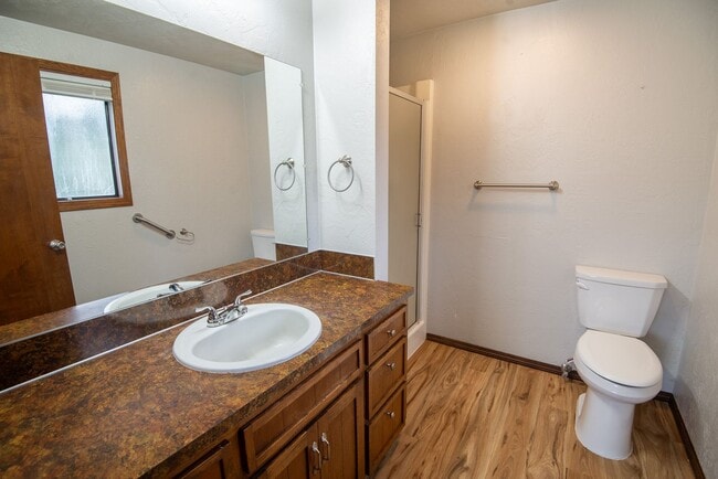 Building Photo - 3 bed, 2 bath Single-level home in Stayton, Oregon