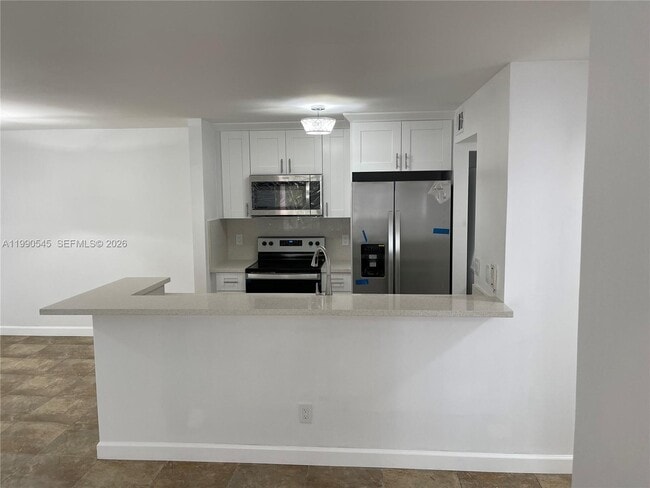 Building Photo - 10630 SW 157th Ct