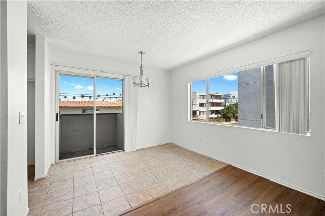 Building Photo - 6716 Sylmar Ave