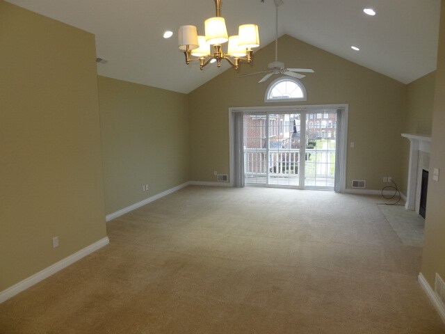 Building Photo - 45707 N Stonewood Rd