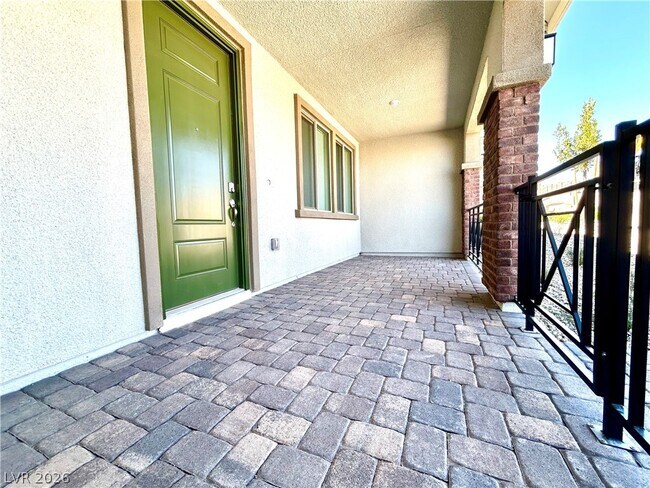 Building Photo - 12476 Kings Crk Pl