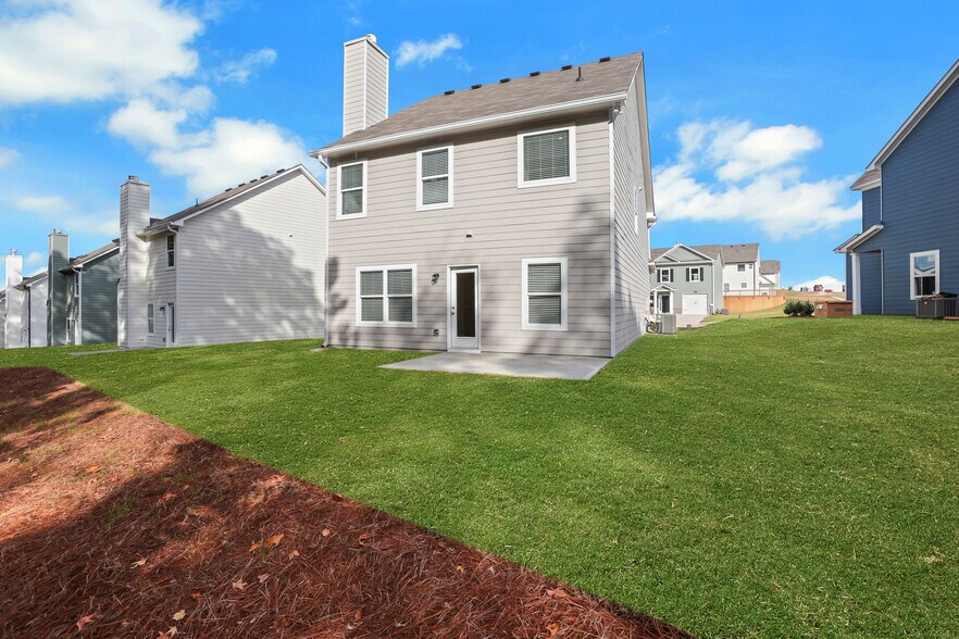 Building Photo - 236 Eva Way NE