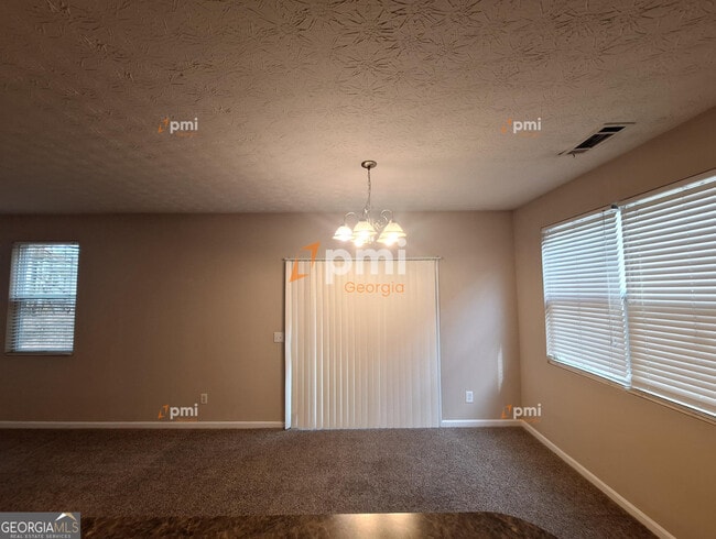 Building Photo - 5604 Sable Way