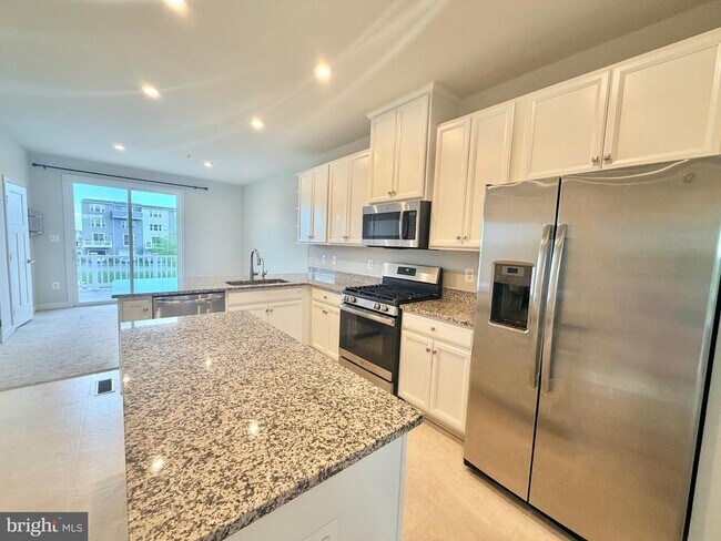 Building Photo - 5330 Witch Hazel Ln