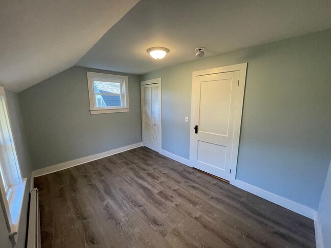 Building Photo - Private, tranquil Rental in Lenox, MA!