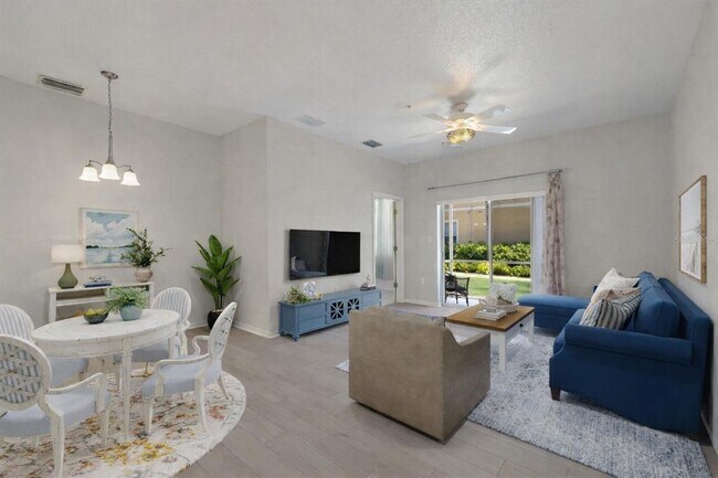 Building Photo - 13013 Sawmill Way