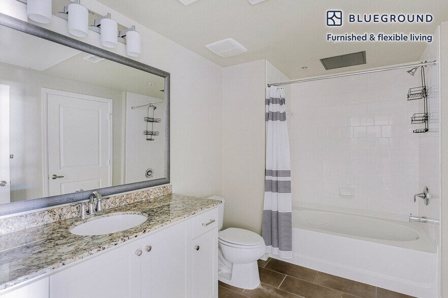 Building Photo - 501 Murphy Ranch Rd