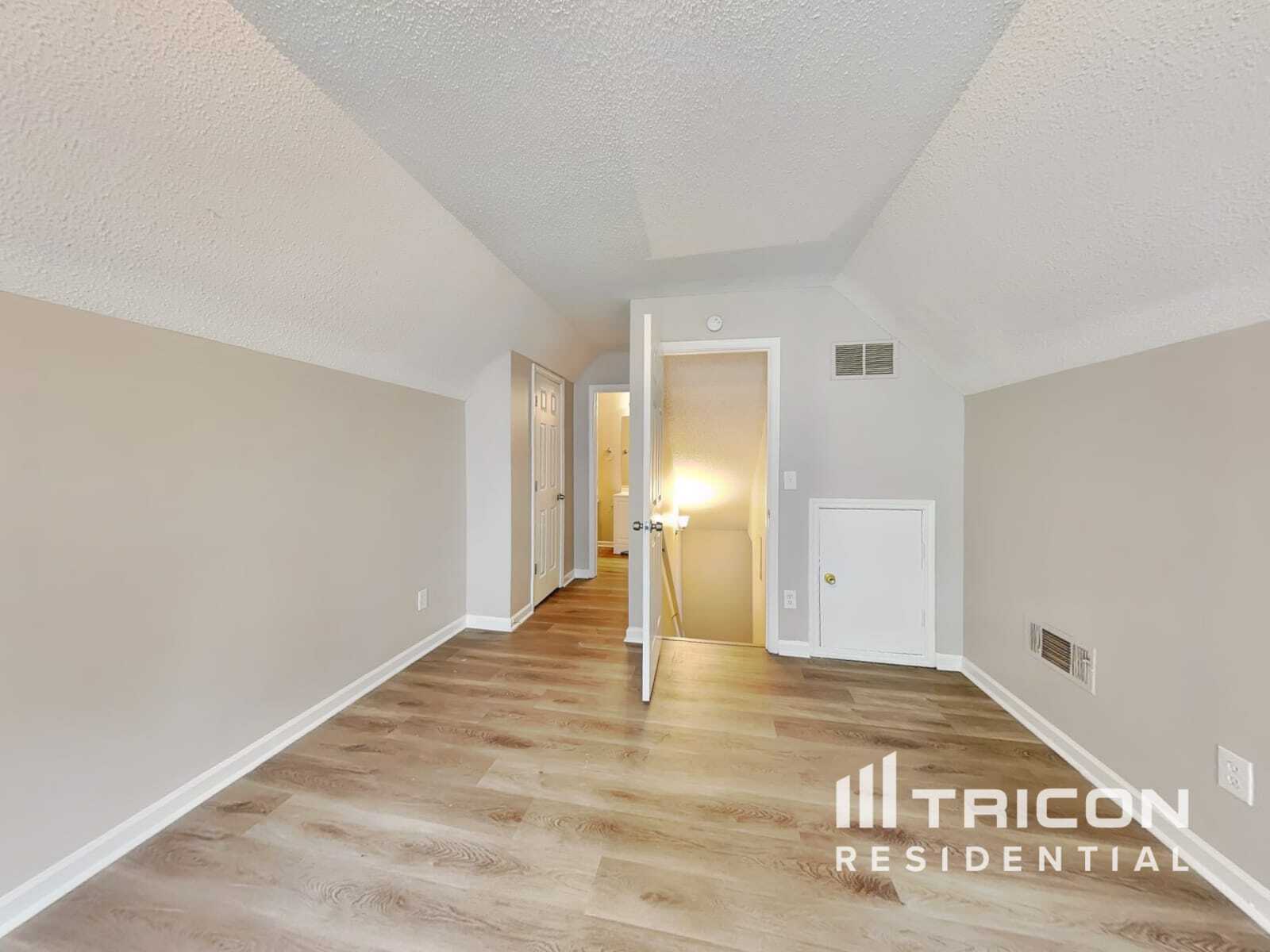 Building Photo - 3596 Caseys Cove