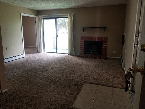 Building Photo - 3400 Stanford Rd