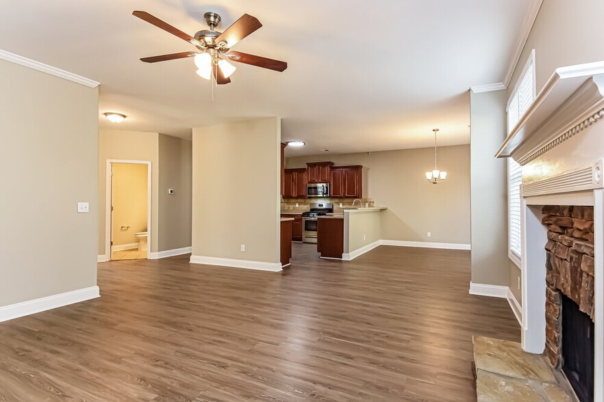 Building Photo - 4459 Hamby Pond Pl