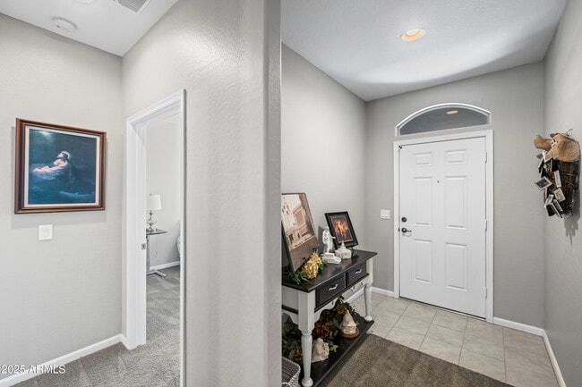 Building Photo - 3117 S Signal Butte Rd