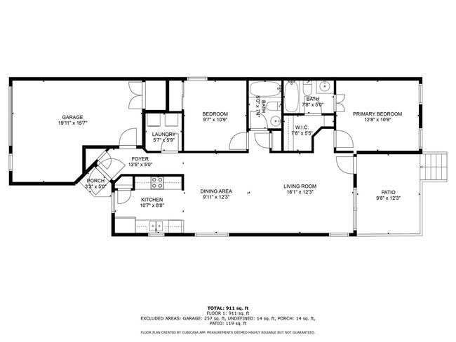 Building Photo - Carpet-Free Home with High Ceilings & Outdoor Retreat