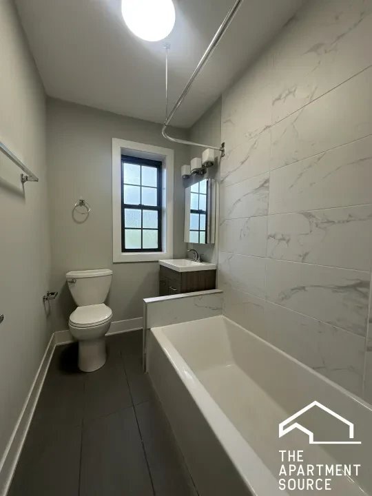 Building Photo - 730 Judson Ave