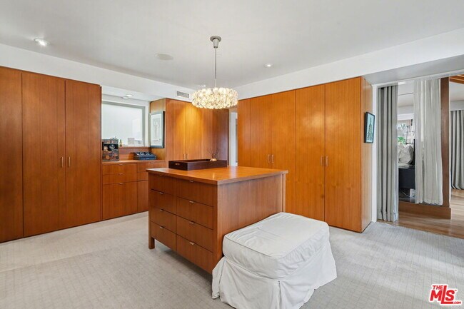 Building Photo - 420 Alta Ave