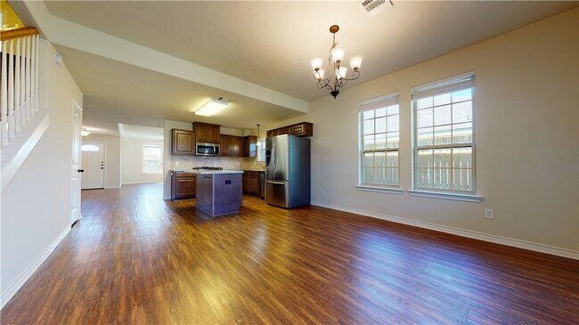 Building Photo - 923 Emerald Dove Ave