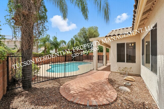 Building Photo - 11399 Silver Pheasant Loop
