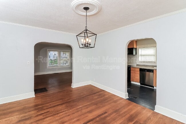 Building Photo - 371 Haas Ave SE