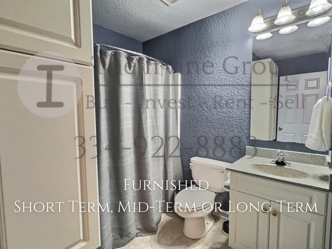 Building Photo - Fully Furnished Short, Mid and Long Term A...