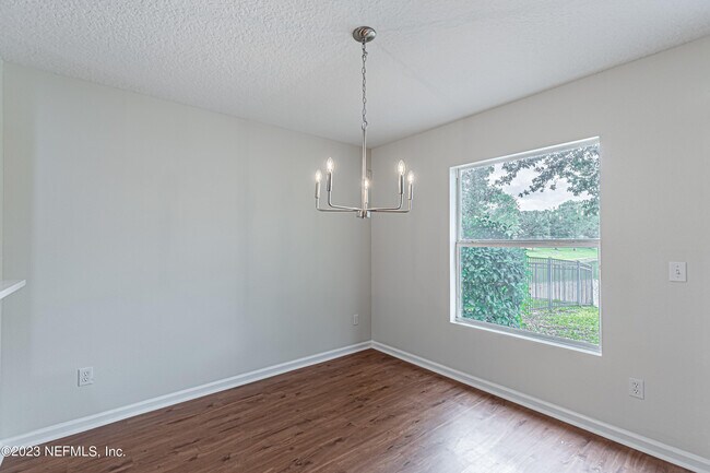 Building Photo - 2315 Wood Hollow Ln