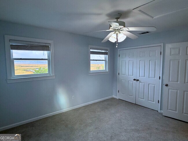 Building Photo - 292 Alexanders Ct