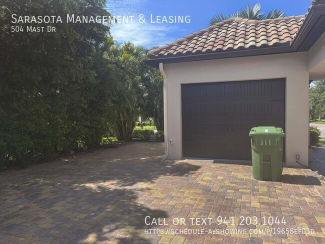 Building Photo - 504 Mast Dr