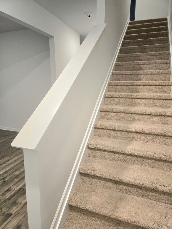 Building Photo - 4828 Southwind Rd