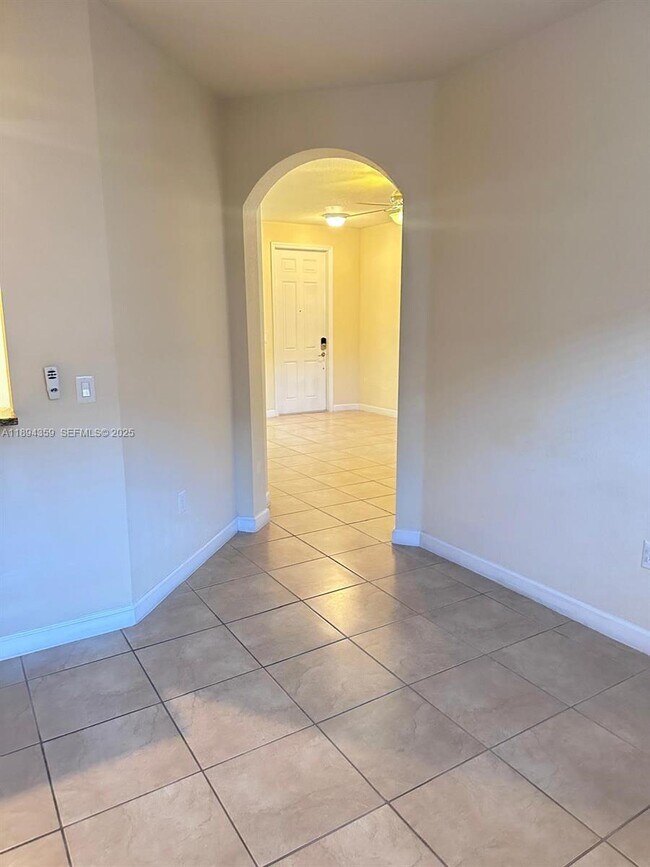 Building Photo - 15290 SW 118th Terrace