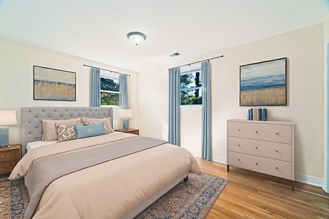 Building Photo - Peaceful Living in West Ashley!