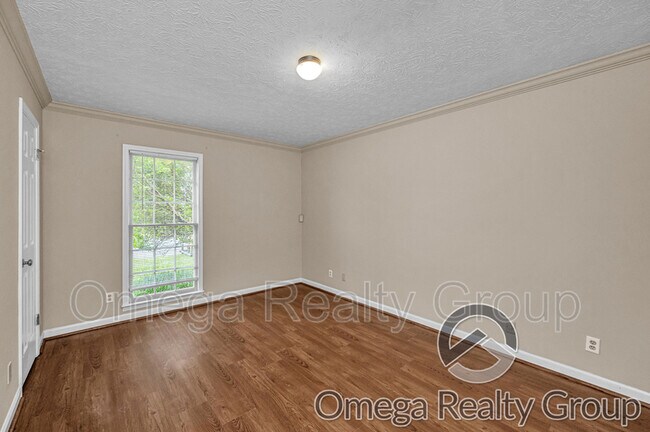 Building Photo - 1849 Young Farm Rd