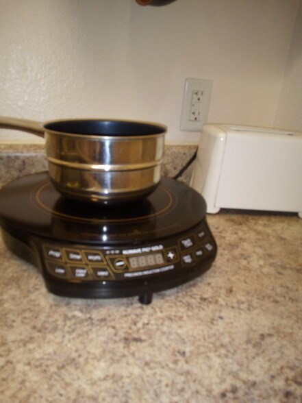 Nuwave counter cooktop and toaster - 1008 Martin Luther King Jr Dr
