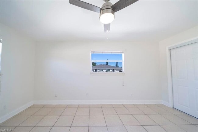 Building Photo - 4916 Viceroy St