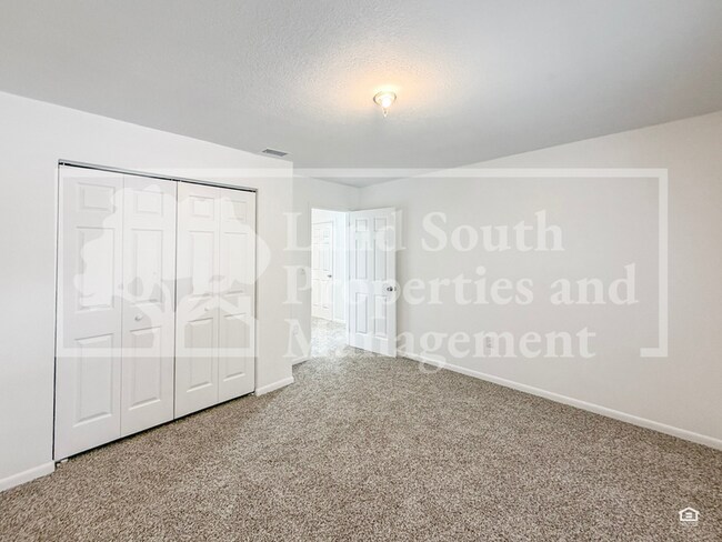 Building Photo - 1529 Unitah Ave