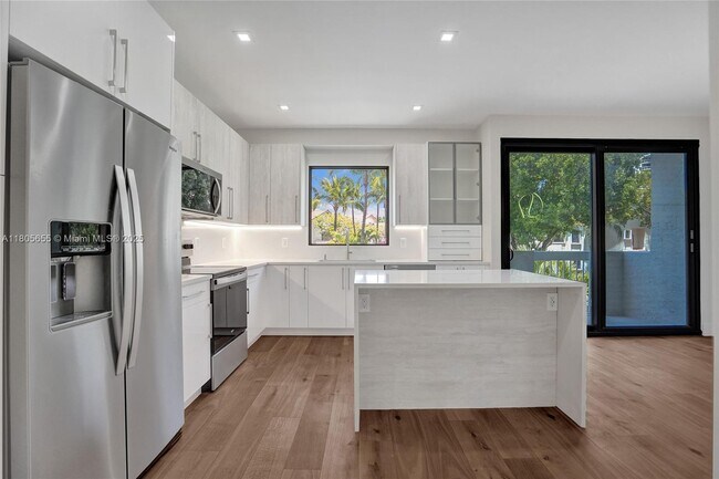 Building Photo - 21382 Marina Cove Cir
