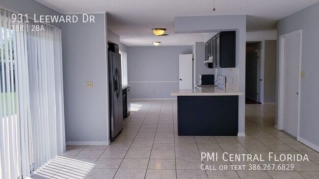 Building Photo - 931 Leeward Dr