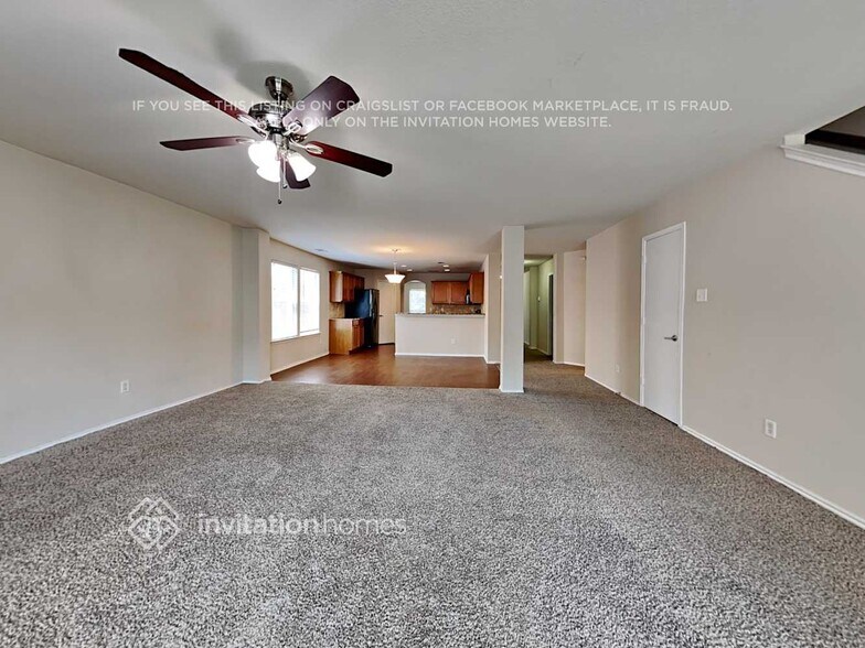 Building Photo - 10404 Hideaway Trail