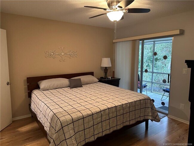 Building Photo - 2929 SE Ocean Blvd